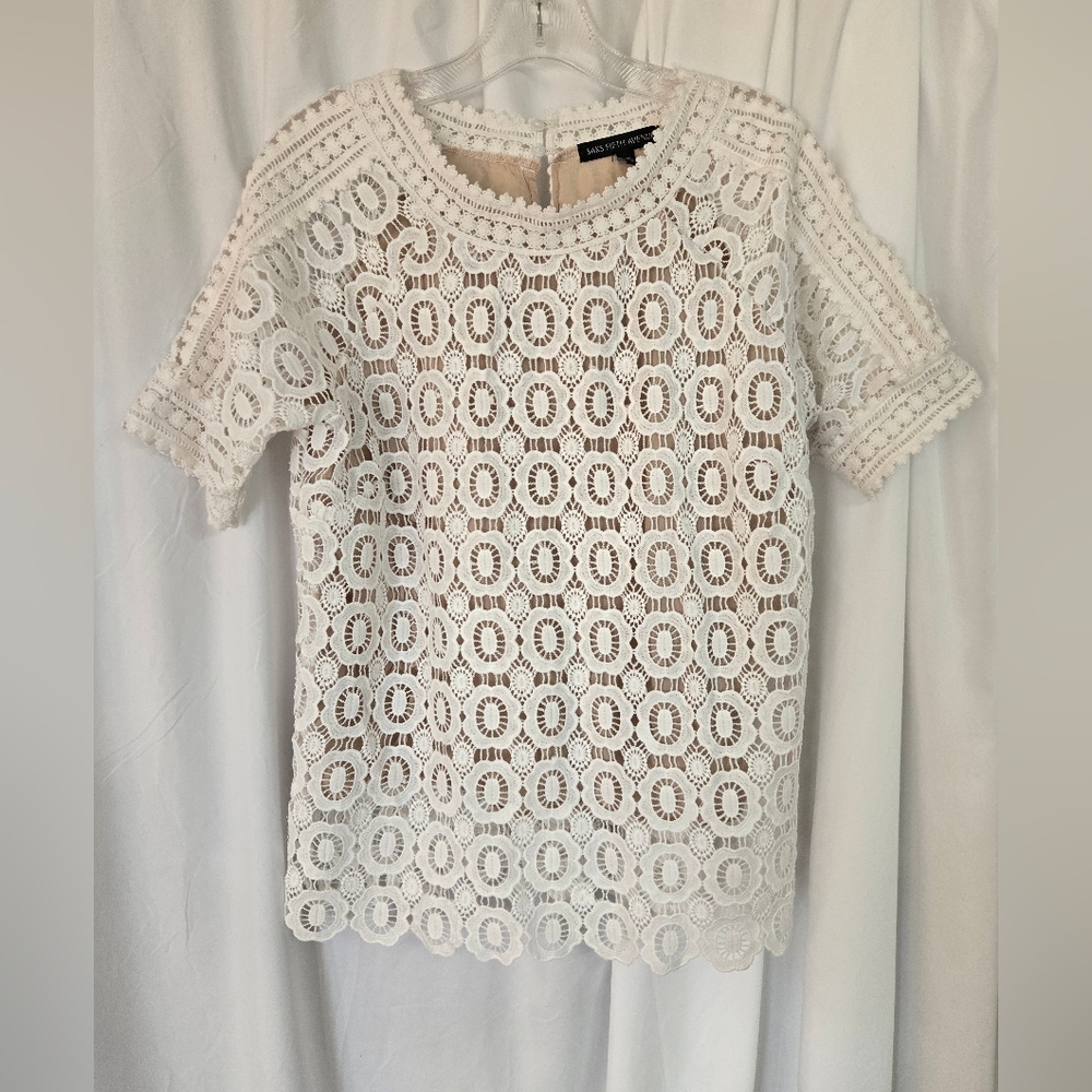 Saks Fifth Avenue Beautiful White Crochet Blouse With Body Lined Size M
